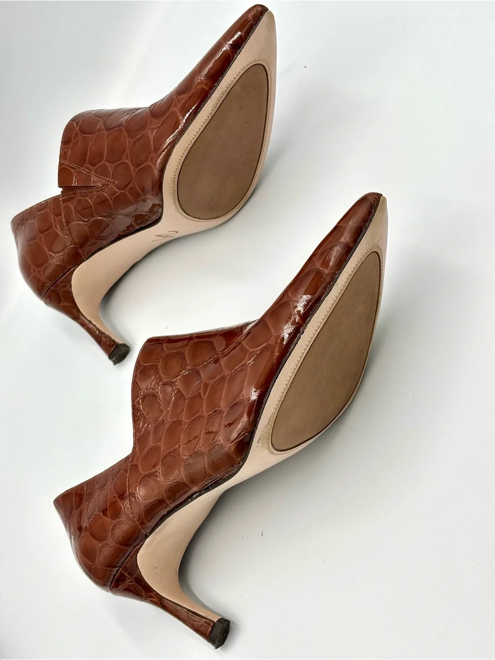 27 EDIT Fanfare Brown Croco Pointed Toe Kitten Heel Pumps Women’s 7 M